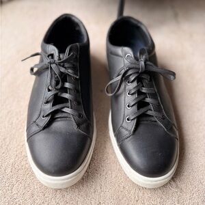 Portland Leather - Patina Black Leather Men’s Low Top Sneaker 9.5